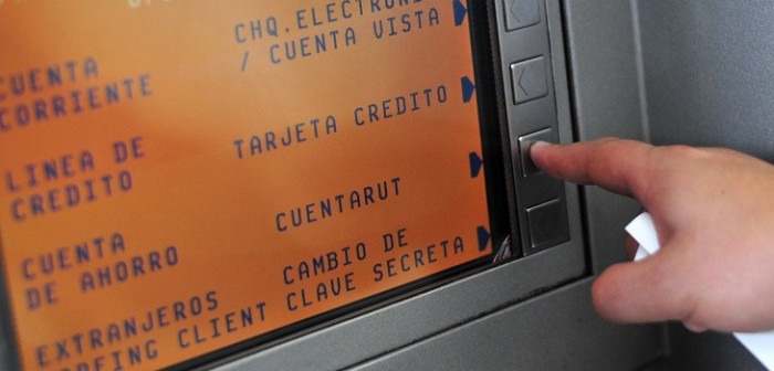 ¿Algo es algo? BancoEstado eliminó uno de los polémicos cobros asociados a la CuentaRUT