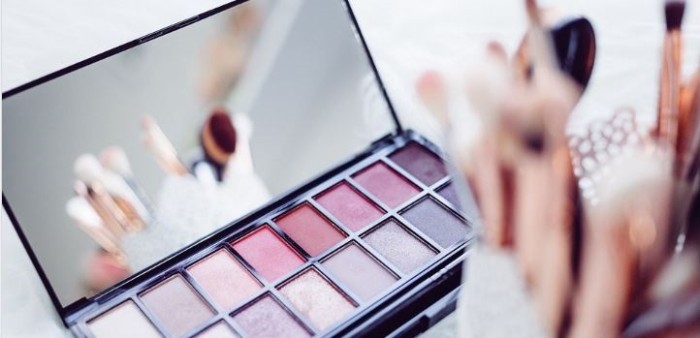 ¿La tienes? El tono de sombra de ojos que le viene a cualquiera