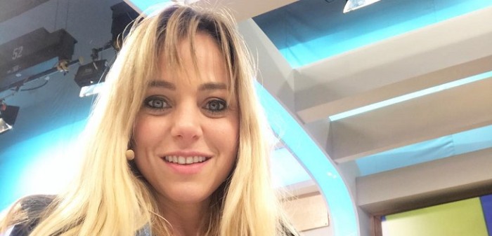 Mariana Derderian ayudará económicamente a hombre que intentó salvar a perrita muerta en automóvil