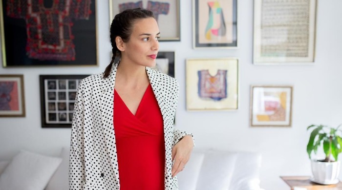 Simone Mardones publicó primera foto de su hija recién nacida: 