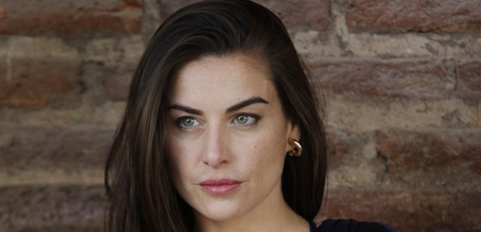 Ingrid Cruz vivió delicado incidente junto a su hija: camión las chocó y ella encaró al conductor