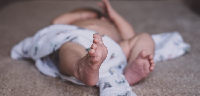 Indignación por video de madre 'ahogando' a su bebé de 9 meses en EEUU: difusión permitió su arresto