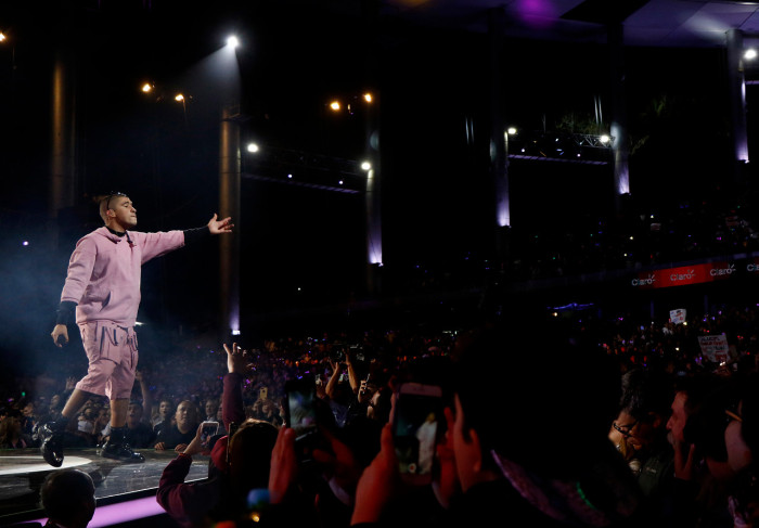 Mujer sufrió golpe de puño en la Quinta Vergara en show de Bad Bunny: autor fue detenido