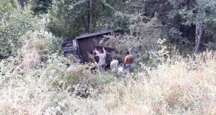 Consternación por volcamiento de camión de militares en Alto Bío Bío: dejó 1 muerto y 9 heridos