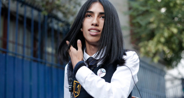 Joven trans Arlén Aliaga por su histórico primer día de clases en el Liceo 1: 