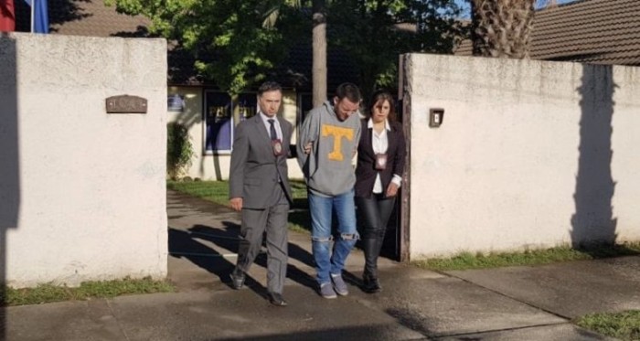 Detienen a estudiante que comercializaba pornografía infantil que incluía violaciones a bebés