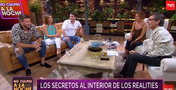 Claudio Fariña preguntando a Angélica Sepúlveda sobre embarazo