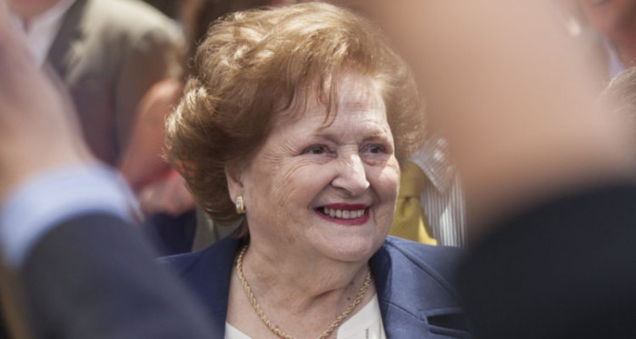 Estaciones Lucía Hiriart y Patricia Maldonado: anuncian contracampaña en Metro ante marcha feminista