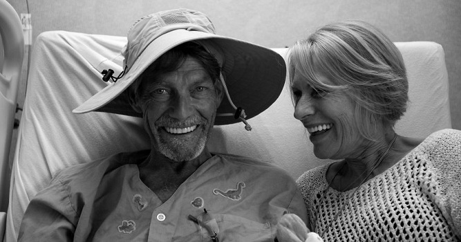 Artista registró en imágenes últimos días de vida de su padre enfermo: falleció producto del cáncer