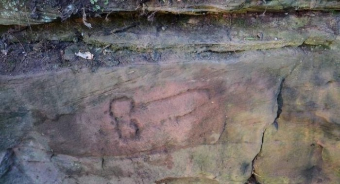 Lejos de ser una broma pesada: descubren figura fálica tallada en el Muro de Adriano hace 1.800 años