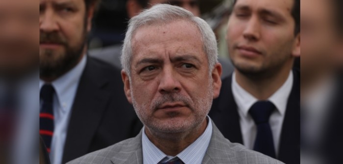 Raúl Guzmán Uribe, fue elegido por la comisión para ocupar este cargo, pero su sueldo generó polémica