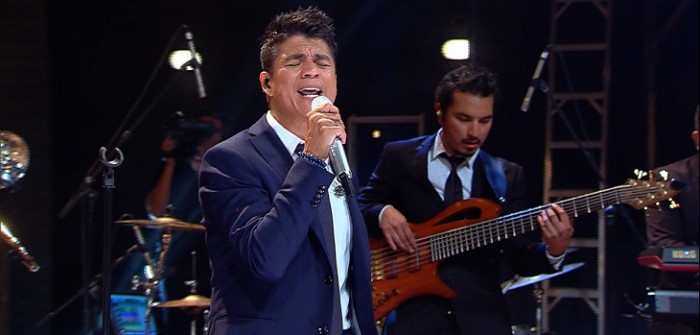 Cuánto ha cambiado: entrevista de Rojo a Américo mostró la 'evolución' de los looks del cantante