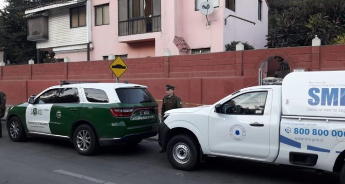 Hombres asaltaron y maniataron a familia en Valparaíso: carabinero mató a uno de los delincuentes