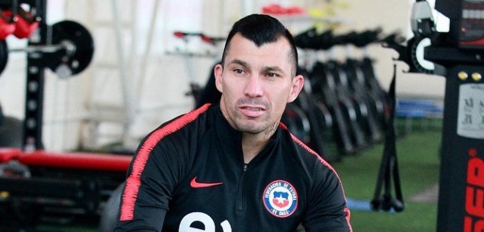 Preocupación en la 'Roja': Gary Medel sufrió lesión en el tobillo y es duda para Copa América