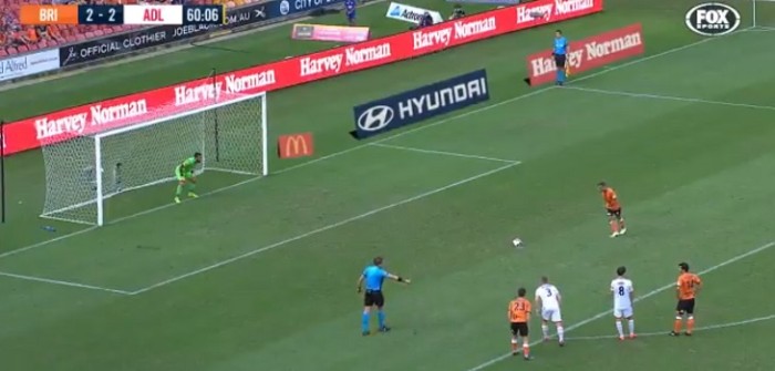 ¿Genio o suertudo?: jugador francés sorprendió inventando una nueva versión del penal a lo Panenka