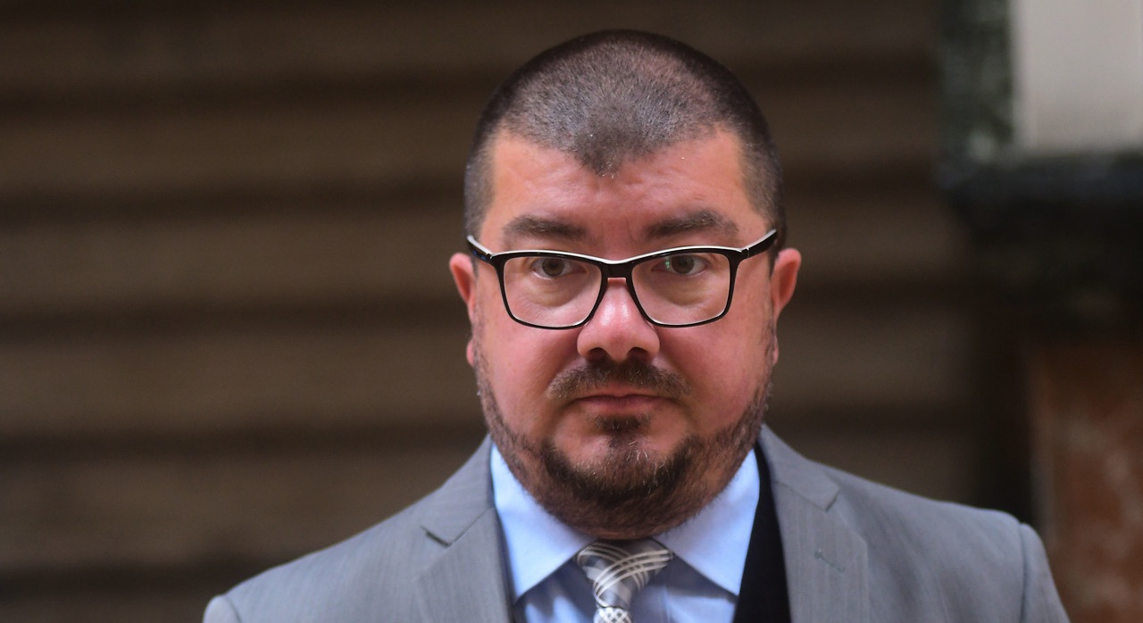 El otro complejo escenario que enfrenta fiscal Sergio Moya: su esposa tiene cáncer grado IV