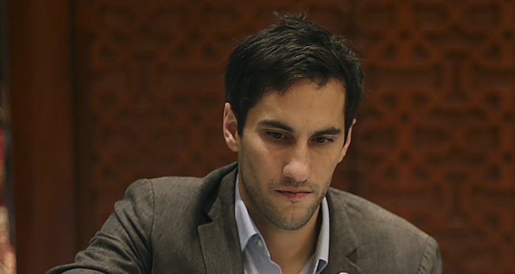 Licitación ganada por empresa creada por hijo de Piñera