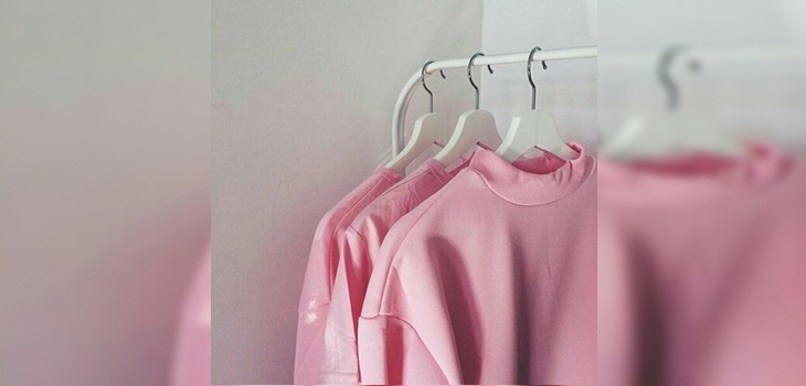 Cómo combinar prendas rosadas