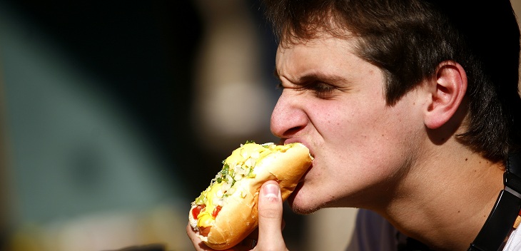 ¿Cómo sería el completo perfecto?: 8 famosos cuentan cuáles son sus ingredientes favoritos