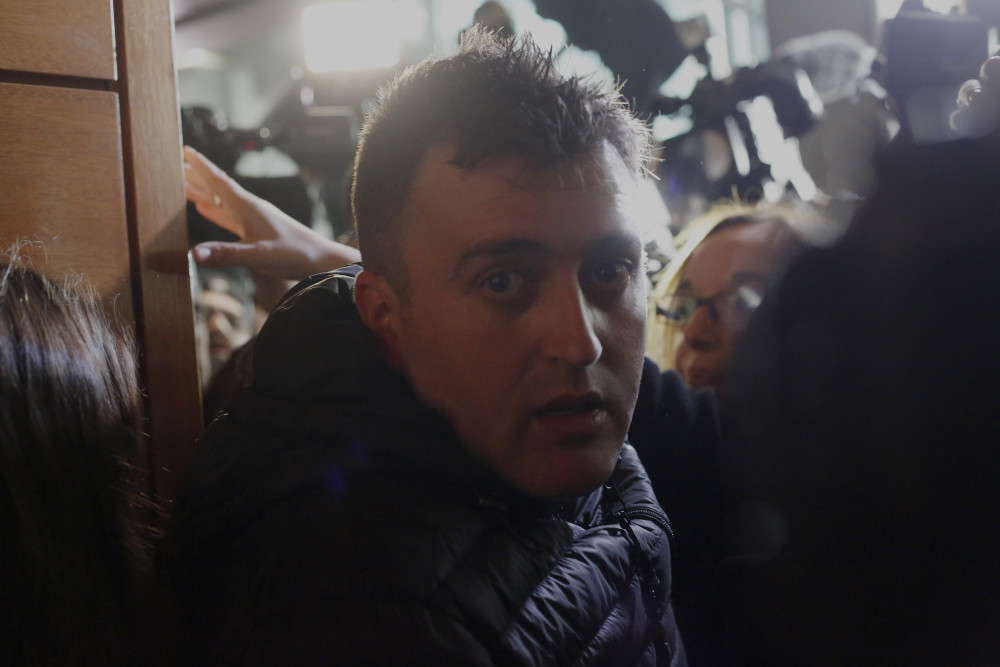 Luis Pettersen encaró a Felipe Rojas en medio de la audiencia: 