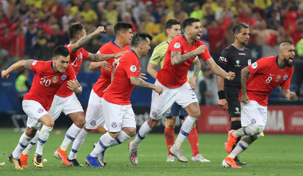 Reacciones Chile versus Colombia
