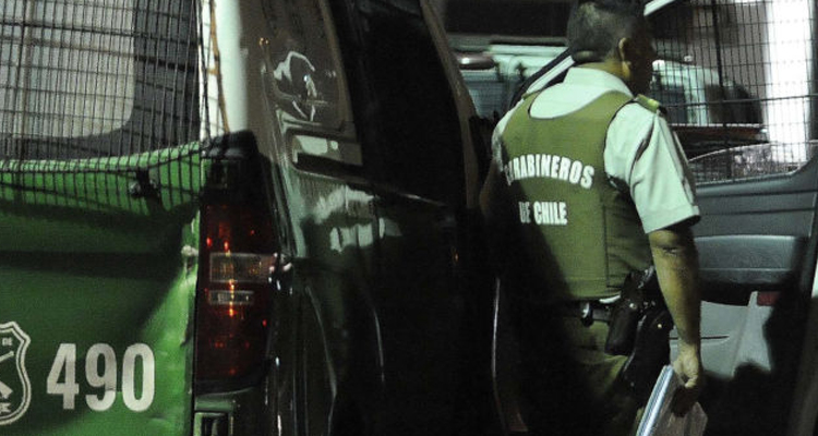 Robo de auto en San Pedro de la Paz: detenidos intentaron atropellar a carabinero tras control