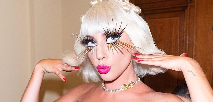 Lady Gaga lanzó su propia línea de maquillaje