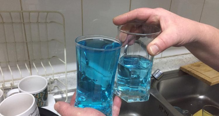 Agua azul en Osorno Alerta Sanitaria
