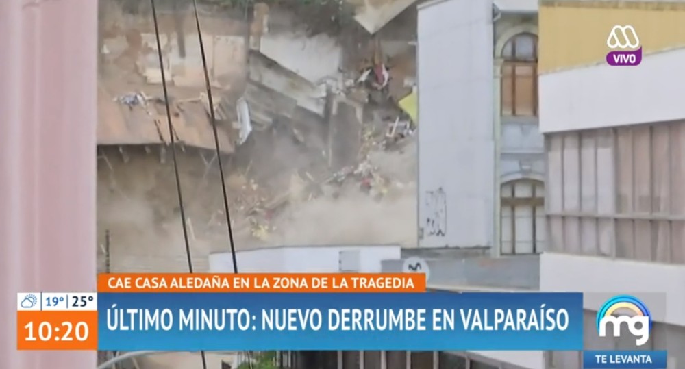 Nuevo derrumbe en Valparaíso: Mucho Gusto registró momento exacto del desplome de casa aledaña