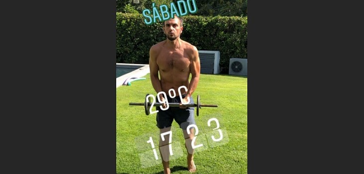 Rodrigo Sepúlveda se unió a los ejercicios de Juanes y Maluma: logró un abdomen tonificado 