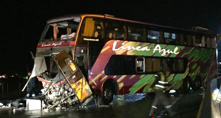 Gobierno anunció cese de servicios de buses Línea Azul tras accidente
