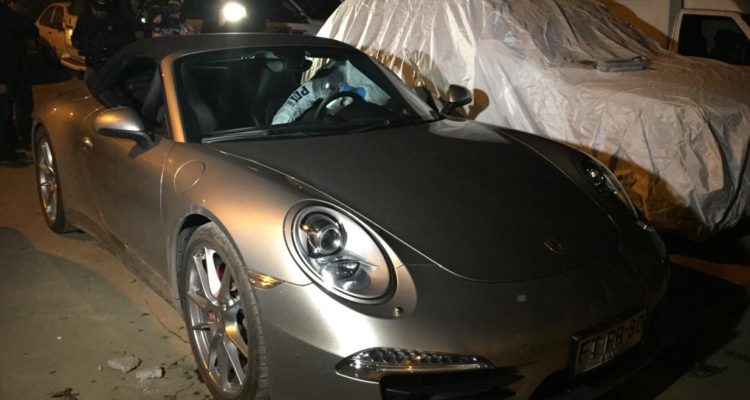 Director de LUN sufrió violento robo de su Porsche en una 