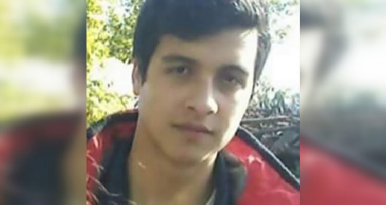 Madre pide apoyo para hallar a quien atropelló, arrastró por 2 kms y mató a su hijo de 19 años