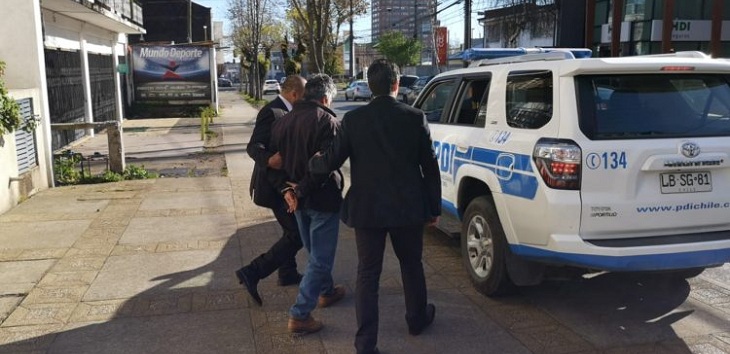 Detienen a hombre acusado de violar a hija de su vecino: aprovechó que la menor estaba sola en casa