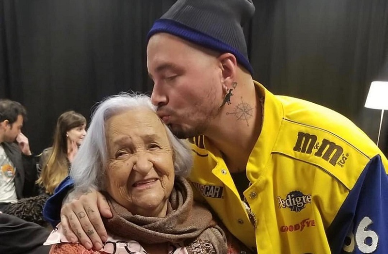 Tiene 95 años y le gusta 'perrear': la abuela fanática de J Balvin que revoluciona Instagram