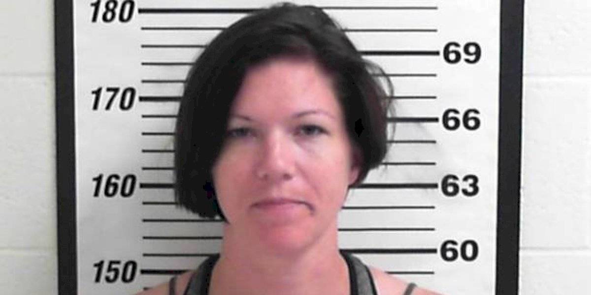 Mujer borracha que denunció a conductor ebrio protagonizó insólito momento: ella era la que manejaba