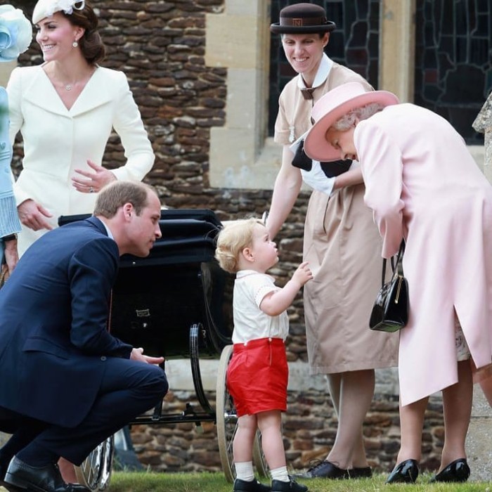 Príncipe Harry rompe tradición que siguieron William y Kate con su niñera: "Esto no es Mary Poppins"