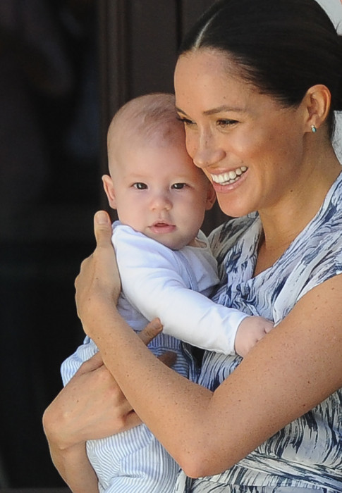 príncipe Harry y Meghan Markle revelaron que su hijo es colorín