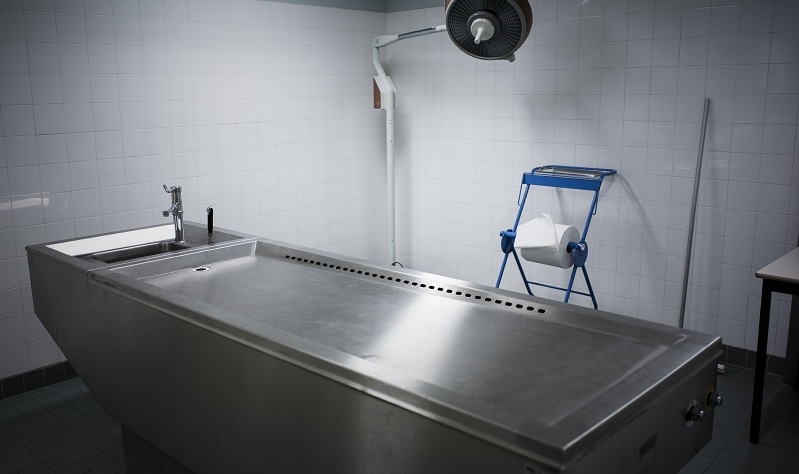 Declaran muerta 2 veces a mujer en la India tras presentar signos vitales: sufrió Síndrome de Lázaro