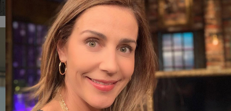 Bárbara Rebolledo fascinó a seguidores con nuevo look y reveló que tenía 