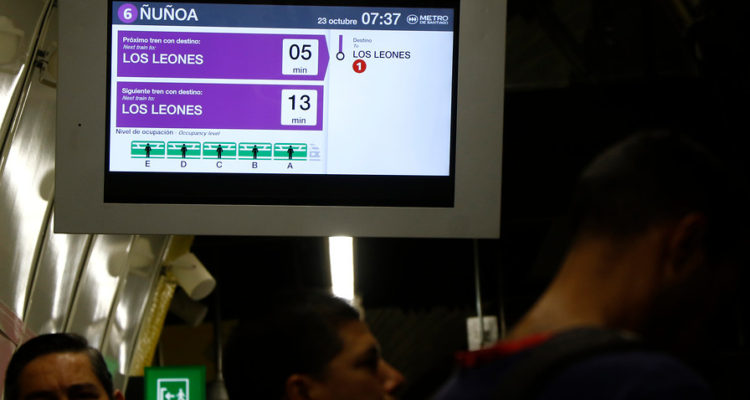 Estación Ñuñoa de Linea 3 de Metro | Mario Dávila | Agencia Uno