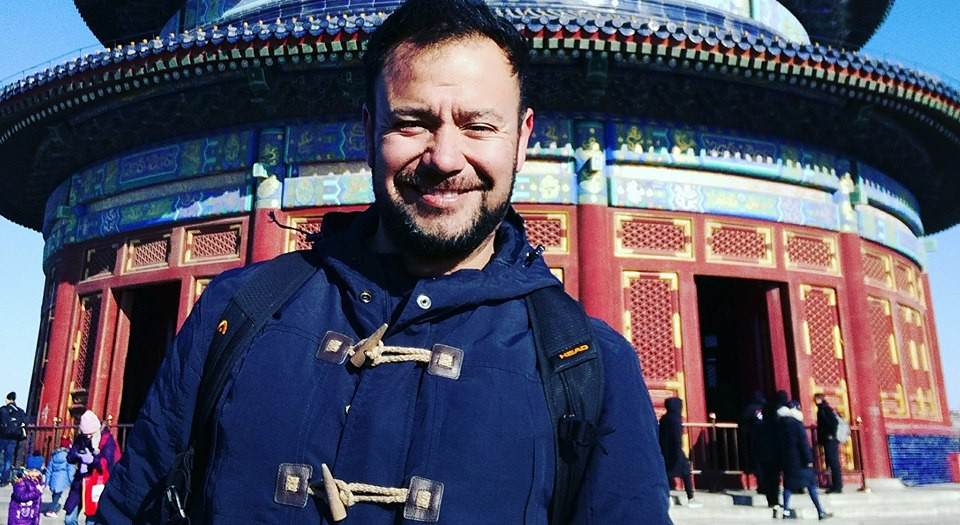 Profesor solo quería vender un mueble y por confiar en 