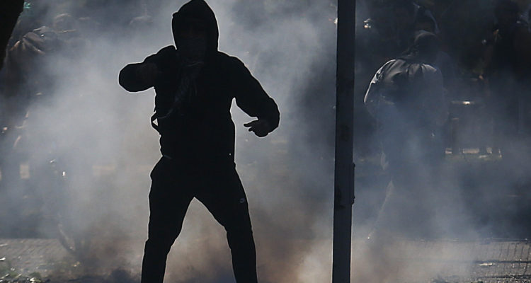 Joven de 22 años perdió ojo por balazo durante protesta en Alto Hospicio