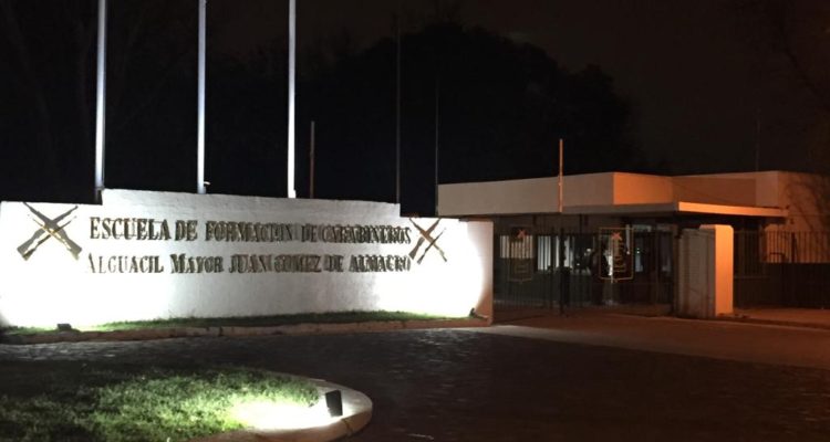 Subteniente de Carabineros agredió a tres aspirantes de la institución: fue denunciado y detenido