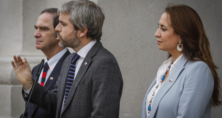 Blumel se suma a rechazo de informe de Amnistía Internacional: alegó imputaciones equívocas