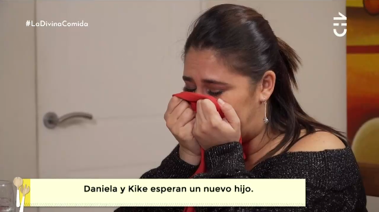Belén Mora lloró con relato de Kike Acuña