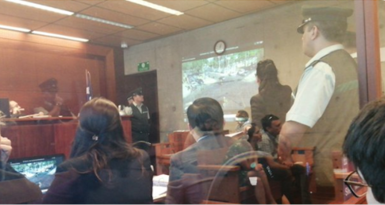 Decretan prisión preventiva para carabineros acusados de montaje durante Estado de Excepción