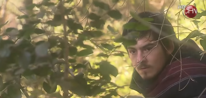 así fue el debut televisivo del actor Claudio Castellón