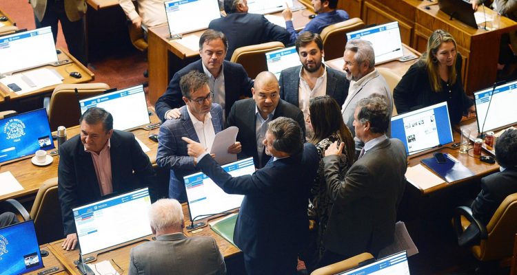 Cámara aprueba aumento gradual de pensiones del Pilar Solidario: proyecto va al Senado