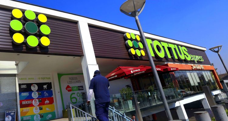 Tottus anuncia cierre de dos locales